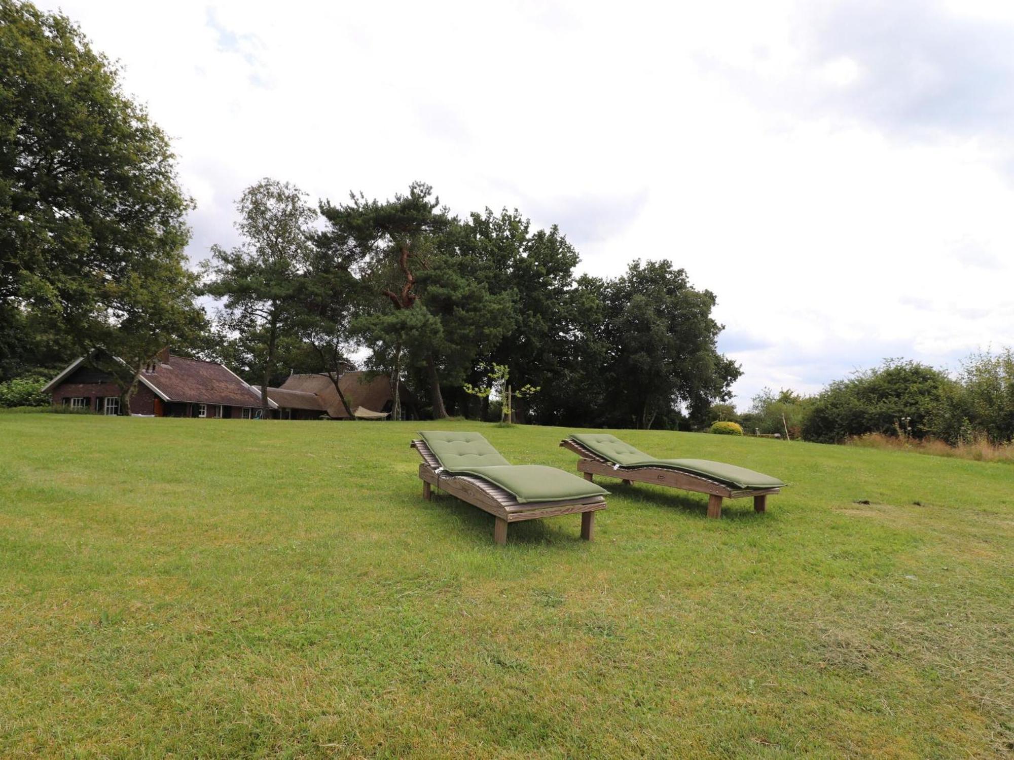 Villa On An Estate In Rheezerveen With Garden Esterno foto